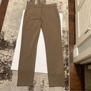PAIGE Men's Slim Straight Tan Cargo Pants 29 x29